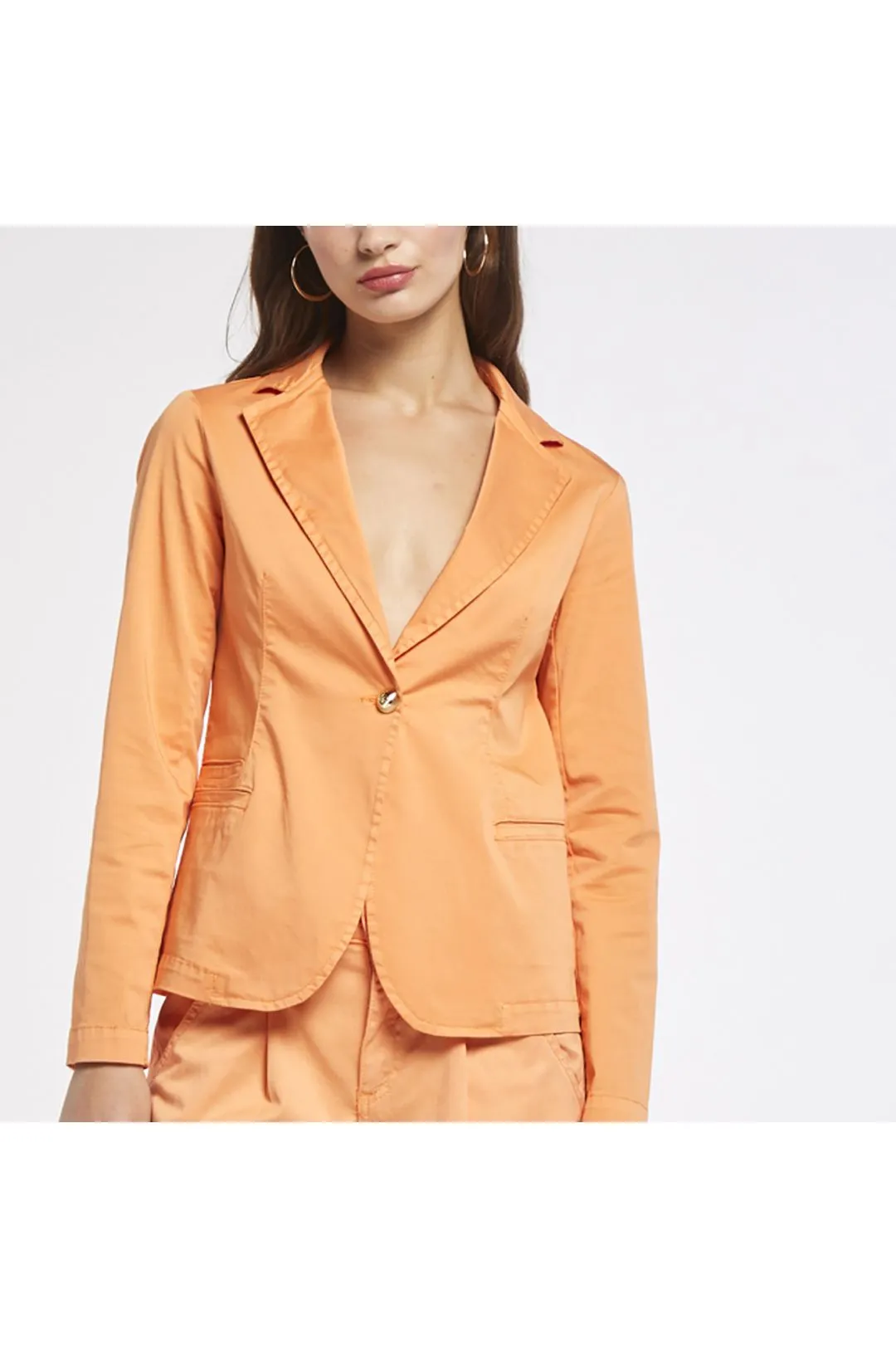 chaqueta de botonadura simple teñida en prenda de algodón elástico mango