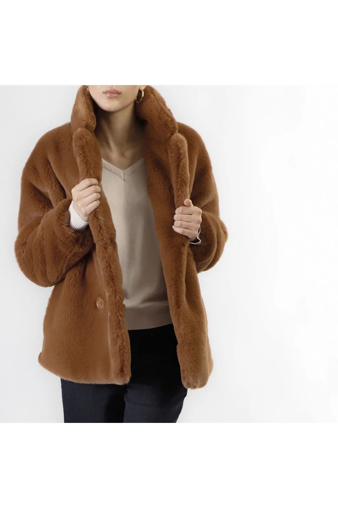 chaqueta de pelo sintético con doble botonadura caramel