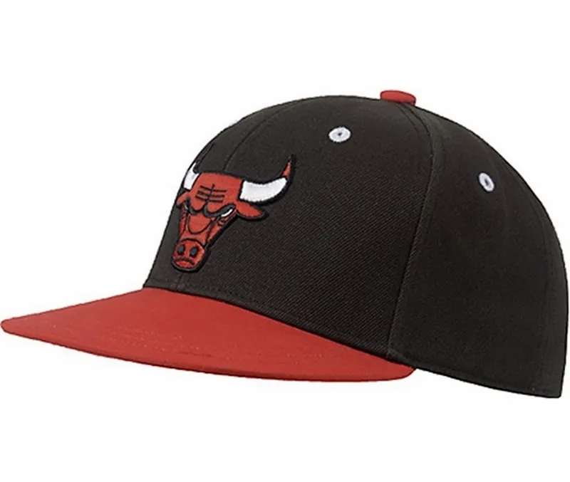 Gorra NBA Fitted Bulls (negro/rojo)