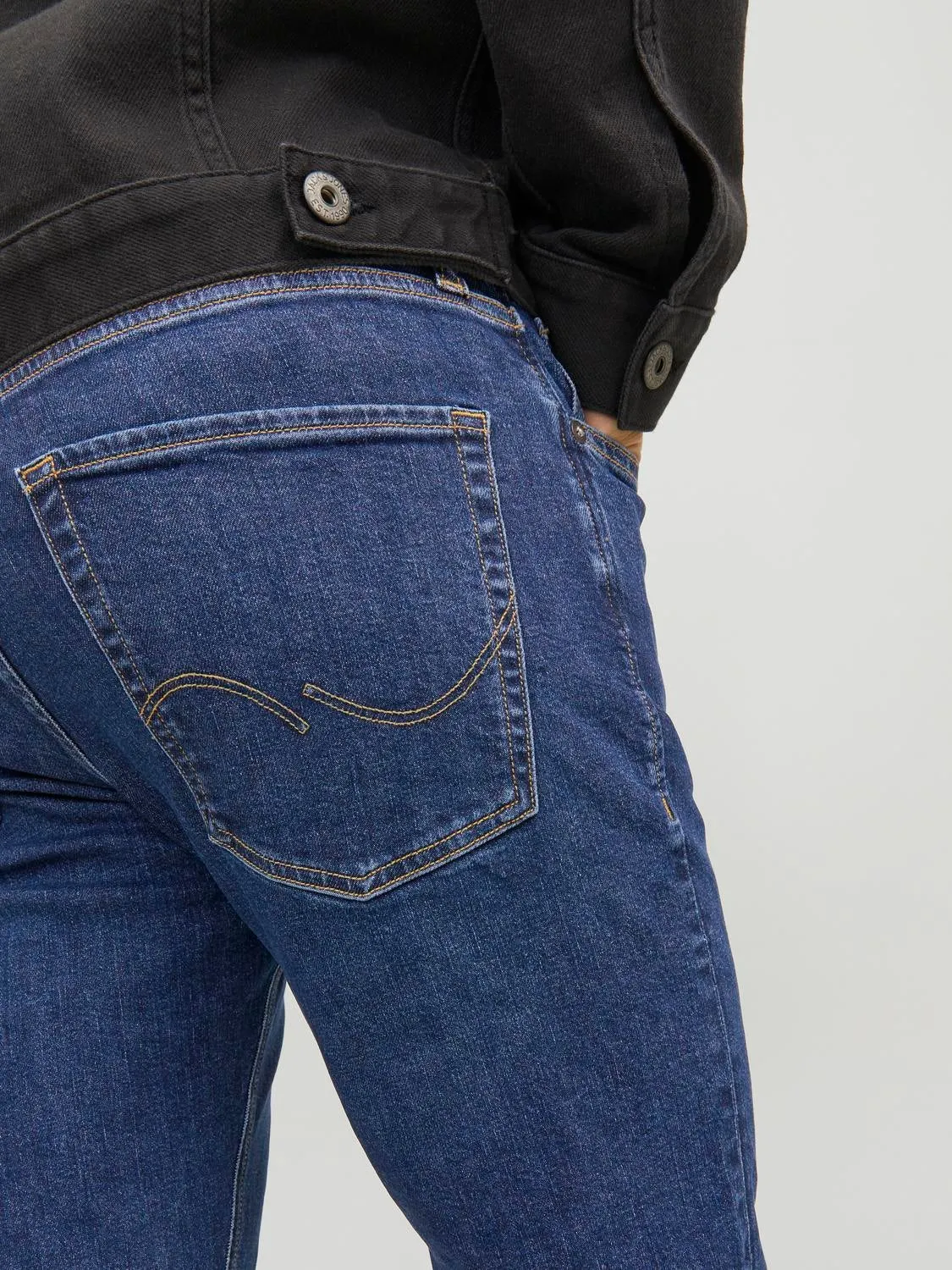 JJIMIKE JJORIIGINAL AM 386 Vaqueros de corte tapered | Azul intermedio | Jack & Jones®