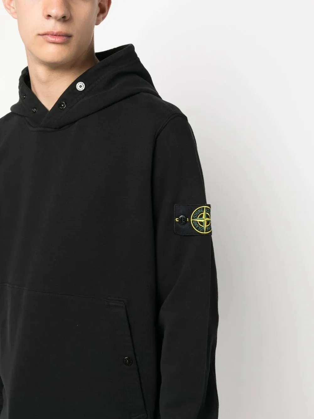 STONE ISLAND 61720 GARMENT DYED HOODED SWEATSHIRT BLACK